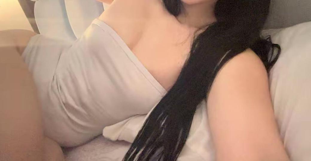 Amber_Rosen