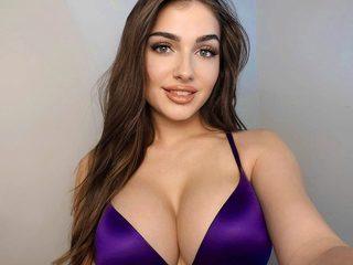 Cecilia_Blue