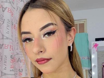 Cloe_Rouss