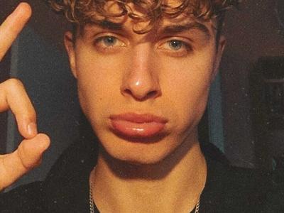 Damien_Dallas