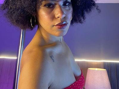 Delilah_Bless
