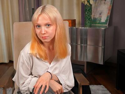 Elina_Cavasos