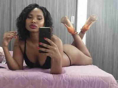 Lana_Vega