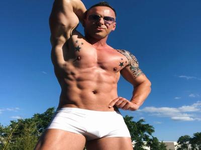 Leoboy1