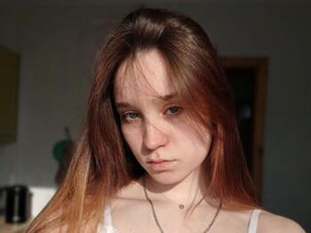 Lottie_Kenins