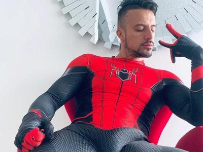 Mathew_Horny