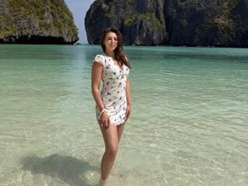 Naomi_Bea