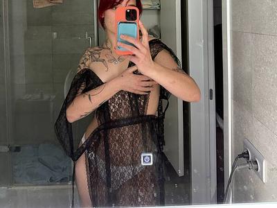 Nikki_Gringer1