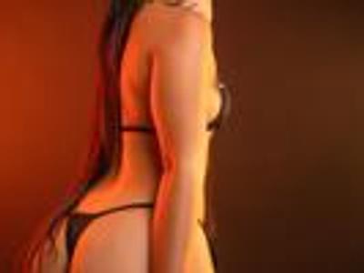 lia_velez_