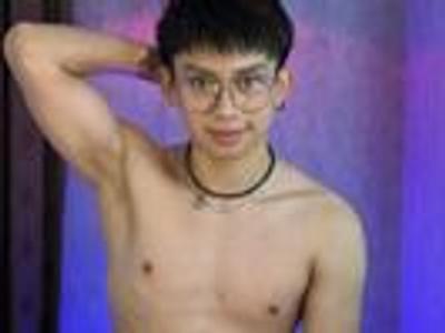 lyan_twink