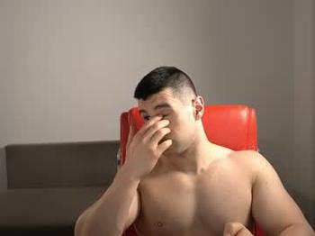 sandow_