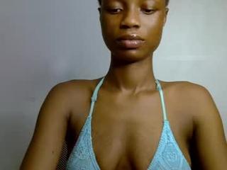 slim_petitqueen